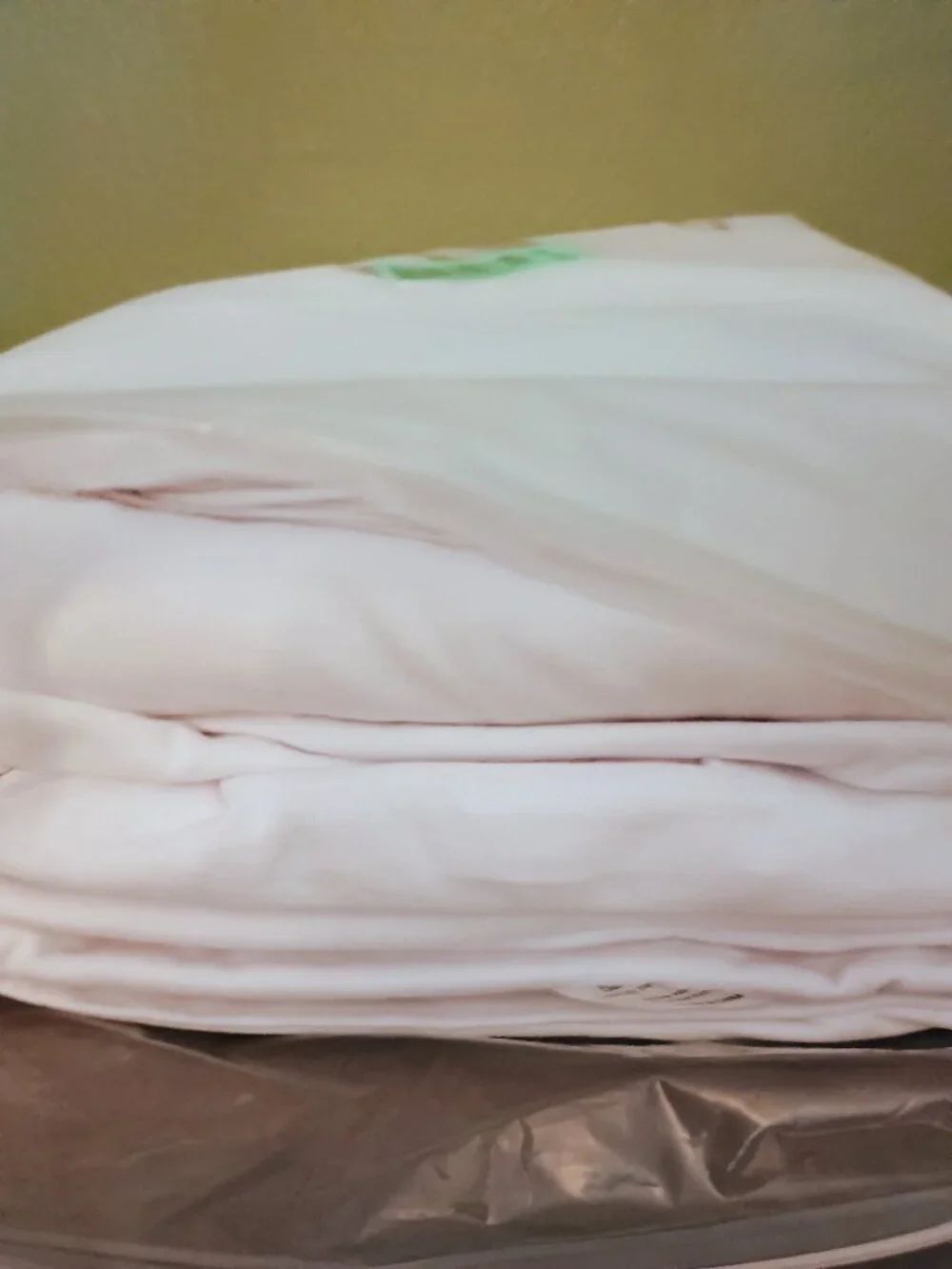 Cotton bed sheets, jersey cotton sheets, bed sheets, King bed sheets.